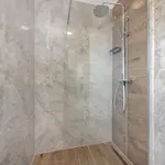 Villa In With Pool Near Pebble *